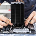 美國PC市場供需失衡成購機良機，AI電腦熱潮退燒，iCUE Link組建新電腦引發評價兩極